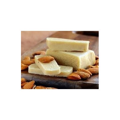 Pate d'amande blanche