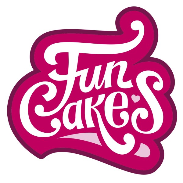 PATE A SUCRE FUN CAKES